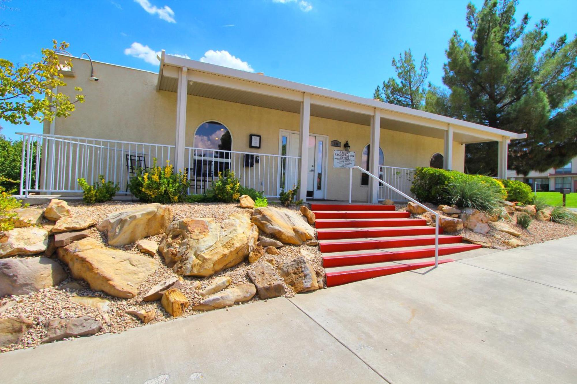 Villas At Southgate St. George Bagian luar foto
