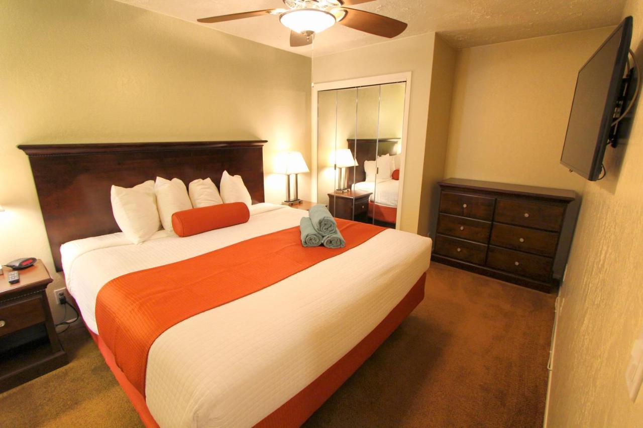 Villas At Southgate St. George Bagian luar foto