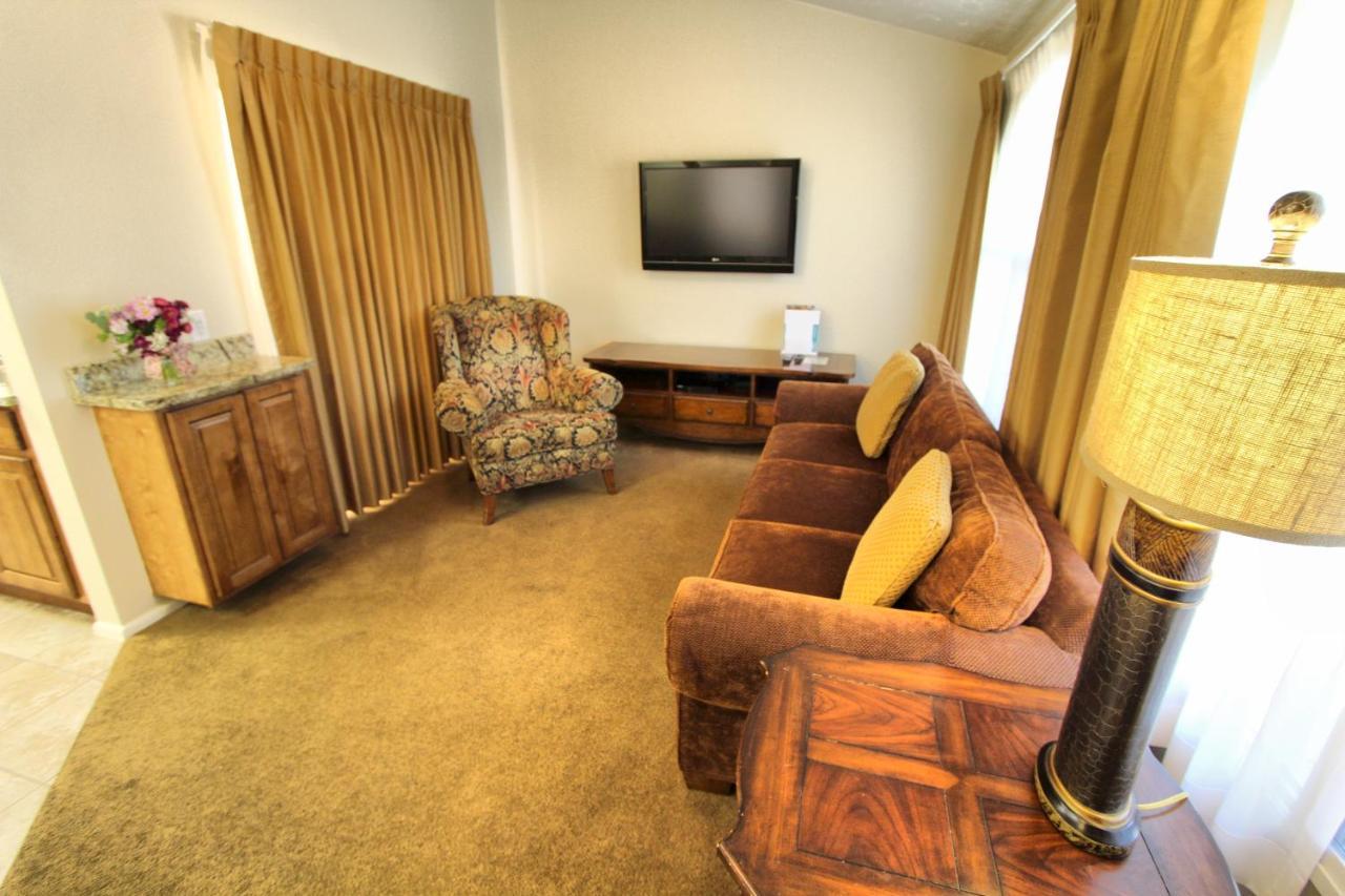 Villas At Southgate St. George Bagian luar foto